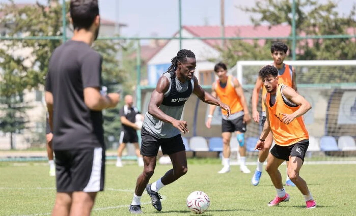 Corendon Alanyaspor Erzurum Kampını Tamamladı