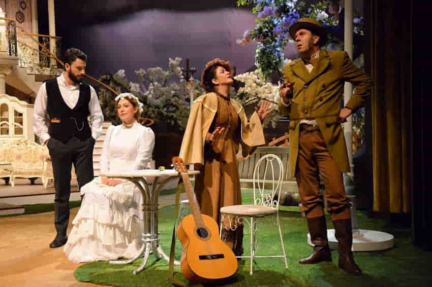 Devlet Tiyatrolarının perdeleri 24 Kasım’da öğretmenlere ücretsiz açılacak