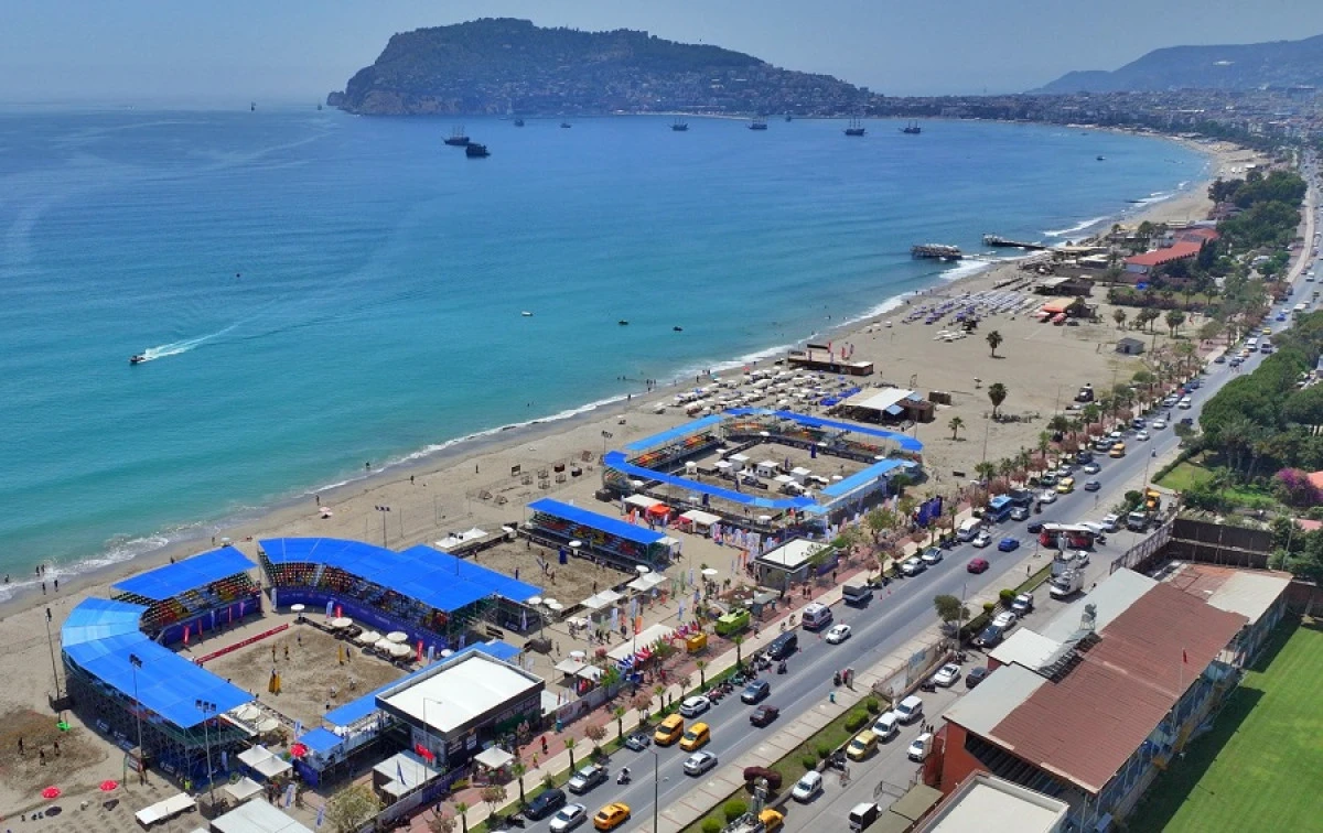 D&uuml;nya Plaj Voleybolunun Dev Organizasyonu 2026&rsquo;da Yine Alanya&rsquo;da