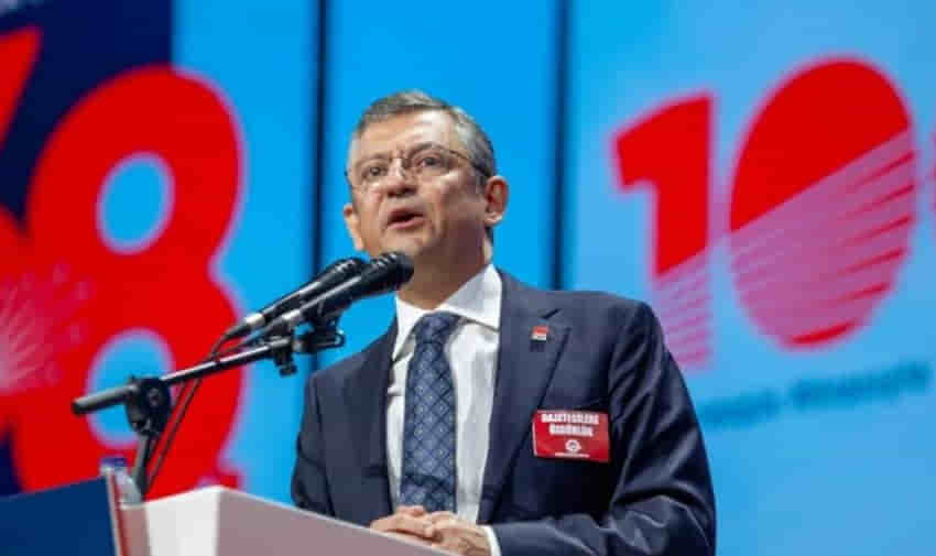 CHP’nin Yeni Patronu Özgür Özel oldu