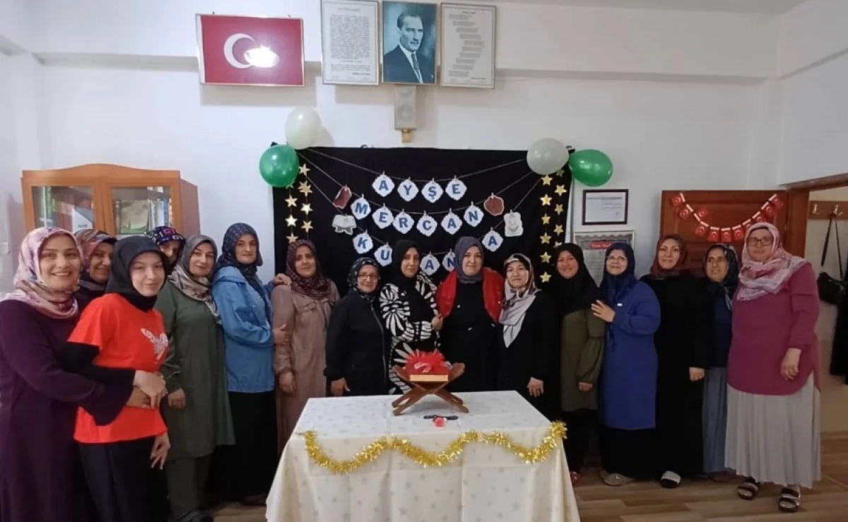El Aksa Kur&rsquo;an Kursu&rsquo;nda Duygu Dolu Program