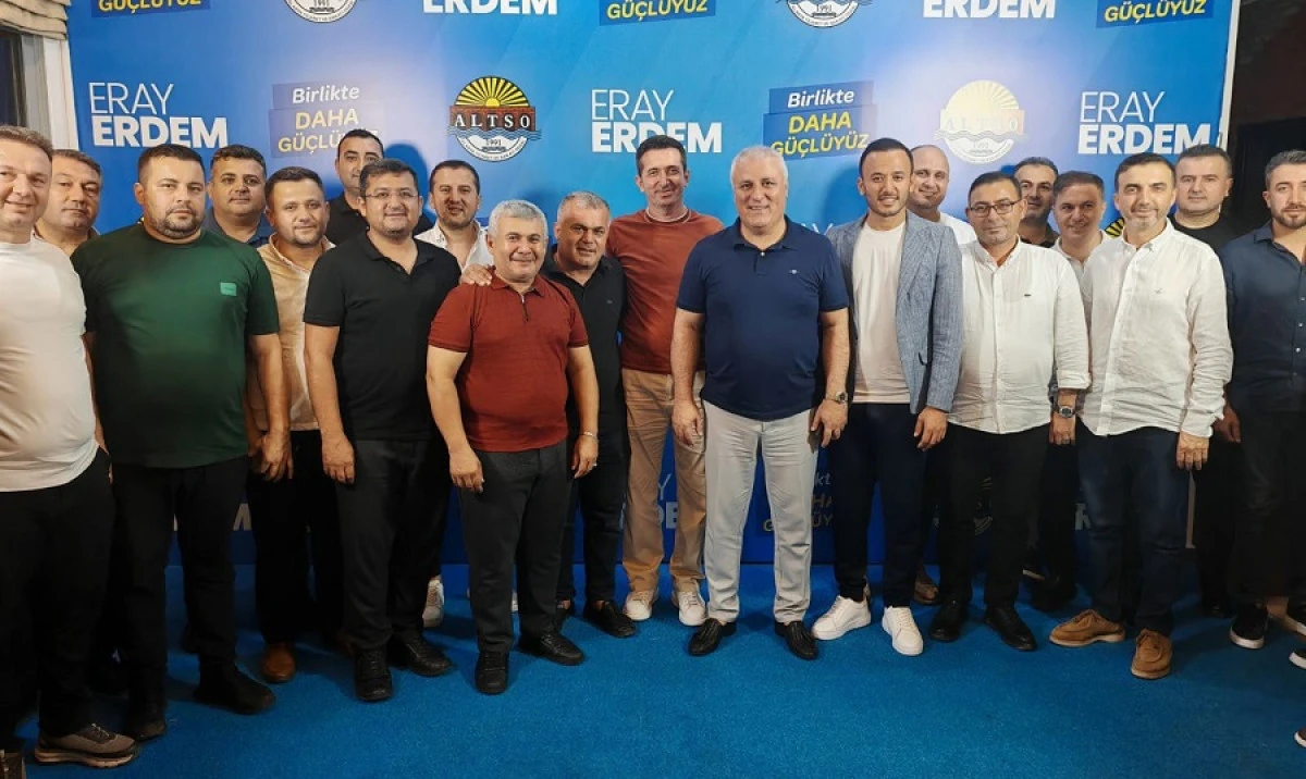 Eray Erdem&rsquo;in Se&ccedil;im Ofisinde Yoğun Ziyaret&ccedil;i Trafiği