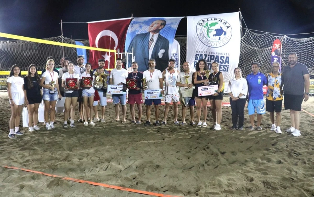 Gazipaşa&rsquo;da plaj voleybolu heyecanı başlıyor