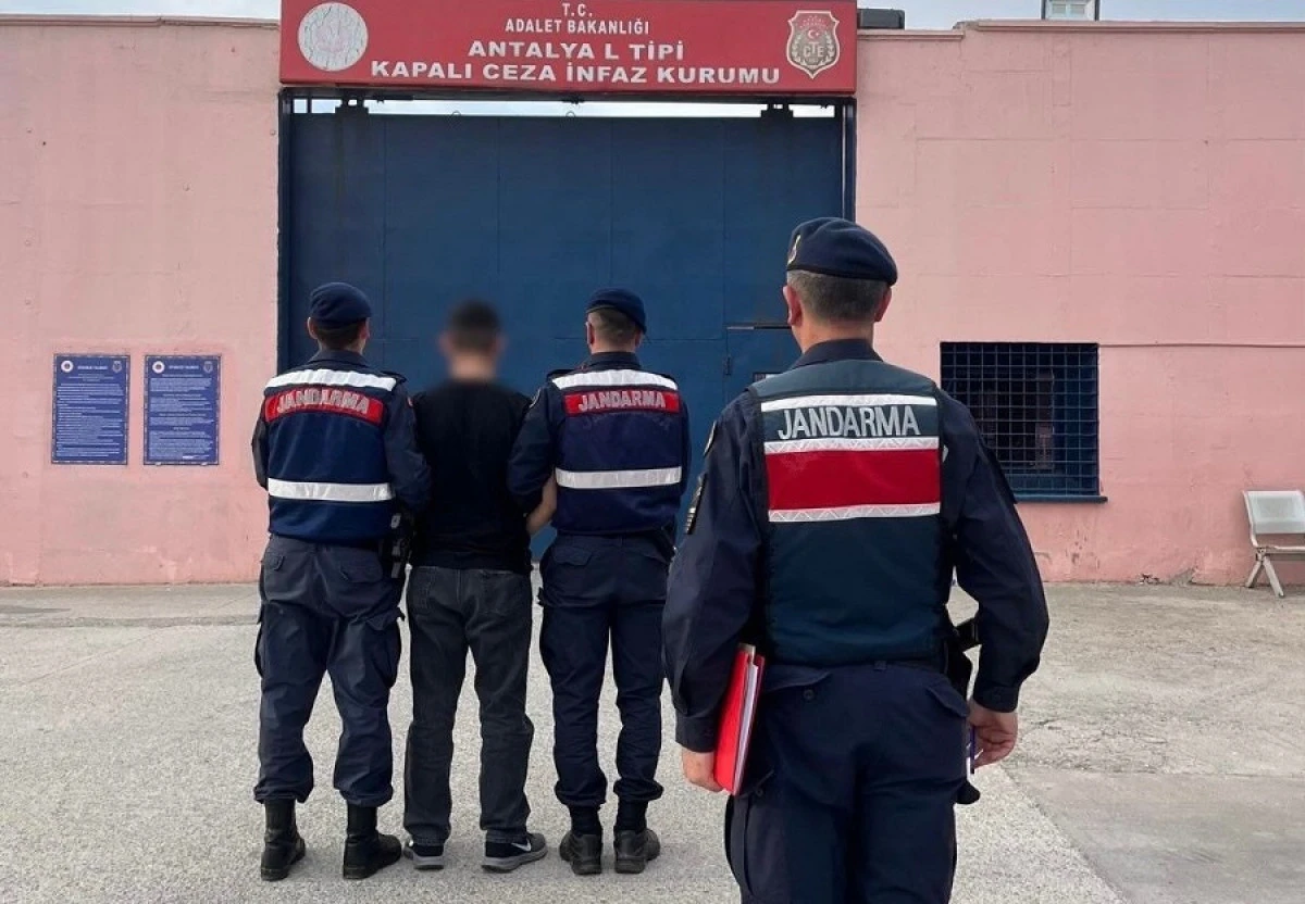 Hakkında Kesinleşmiş 22 Yıl 8 Ay Hapis Cezası Bulunan Şahıs Yakalandı