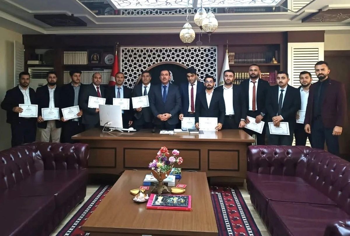 Hizmet İ&ccedil;i Eğitime Katılanlara Başarı Belgesi