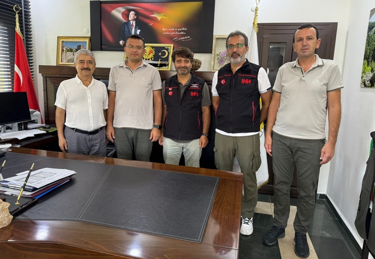 İHH Alanya’dan Orman İşletme Müdürü’ne Geçmiş Olsun Ziyareti