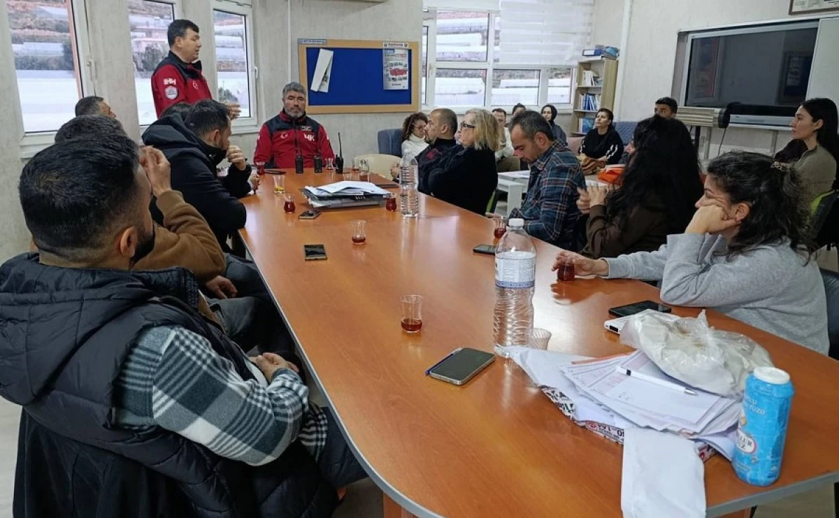 İHH Arama Kurtarma&rsquo;dan Alanya&rsquo;da Afet Bilinci Eğitimi