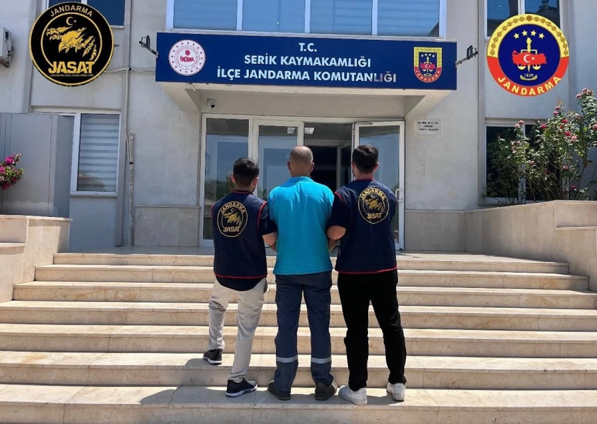 JASAT'tan Antalya'da B&uuml;y&uuml;k Operasyon: 72 Saatte 202 Aranan Şahıs Yakalandı