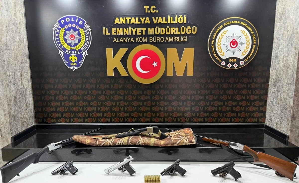 Ka&ccedil;ak&ccedil;ılık Ve Organize Su&ccedil;lara B&uuml;y&uuml;k Darbe: 1 Haftada &Ccedil;ok Sayıda Operasyon
