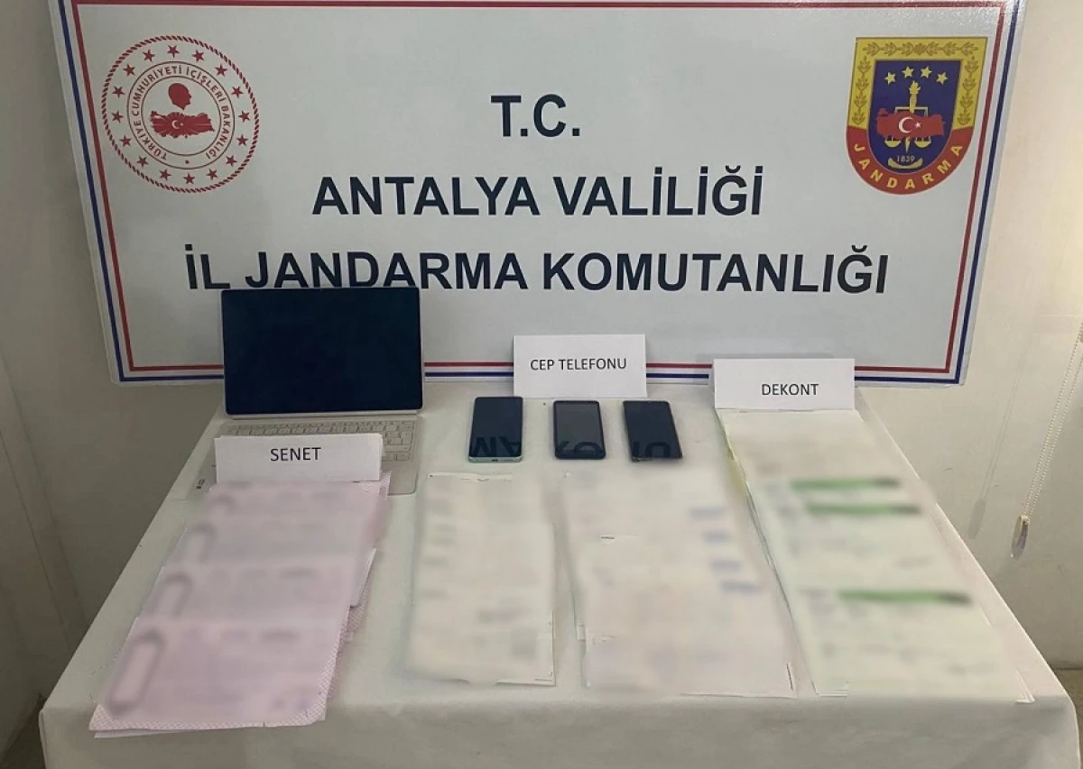 Kaş&rsquo;ta Tefecilik Operasyonu: 4 Ş&uuml;pheliye Adli İşlem