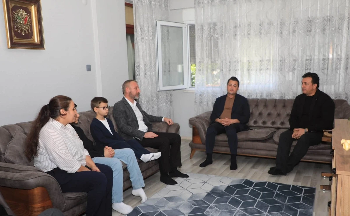 Kaymakam &Ouml;zt&uuml;rk&rsquo;ten Cant&uuml;rk ailesine taziye