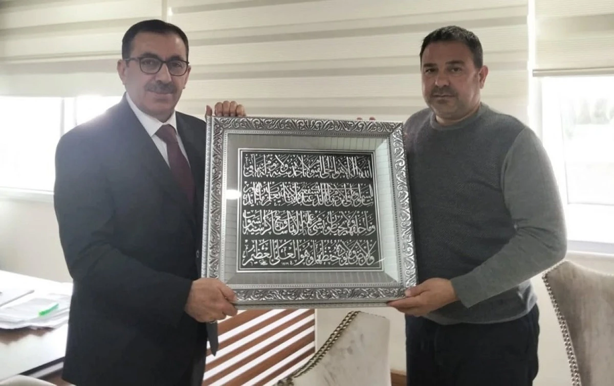 M&uuml;ft&uuml; Mehmet Seven&rsquo;den M&Uuml;SİAD Alanya Şubesi&rsquo;ne Ziyaret