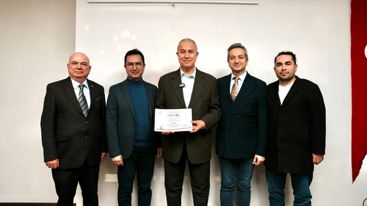 Noel Pazarı Gelirleri Patika Derneği&rsquo;ne Bağışlandı