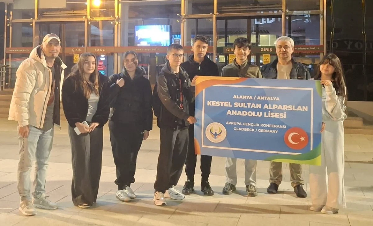 &Ouml;ğrenciler Avrupa&rsquo;da Alanya&rsquo;yı Temsil Edecek