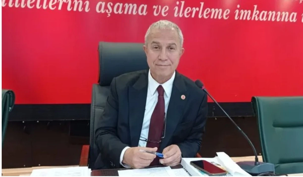 &Ouml;z&ccedil;elik CHP&rsquo;den İhra&ccedil; Edildi