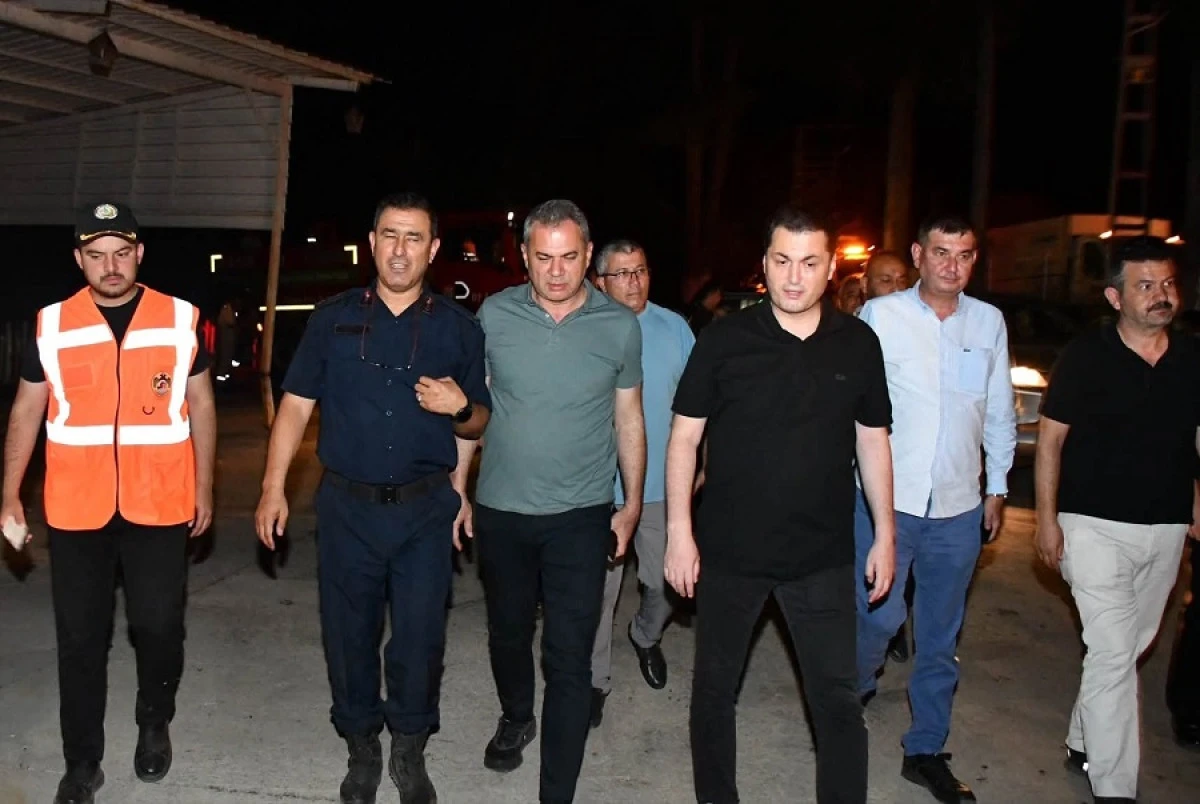 Sapadere'deki Orman Yangınına Havadan Ve Karadan Yoğun M&uuml;dahale