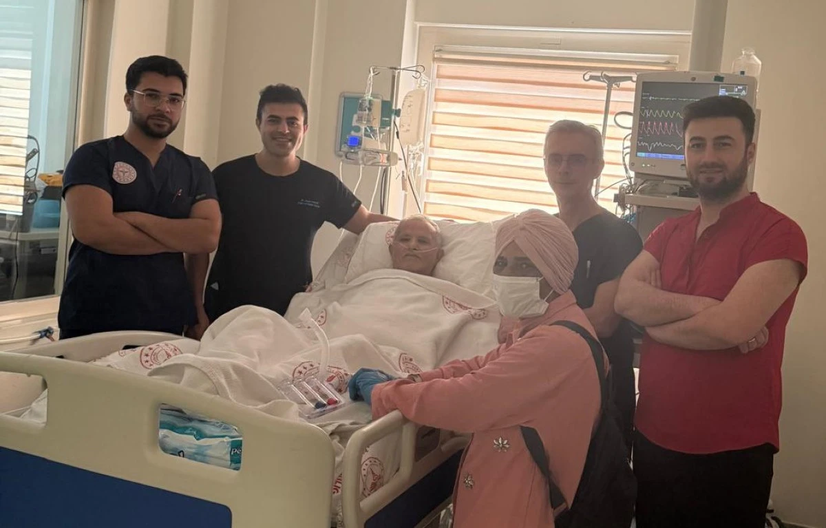 Şehit ailesinden hastane personeline teşekk&uuml;r