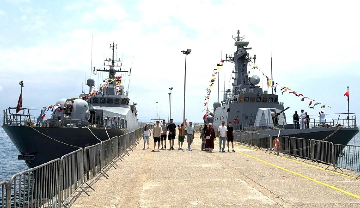 "TCG Tarsus" ve "TCG İmbat" Alanya'da ziyarete a&ccedil;ıldı