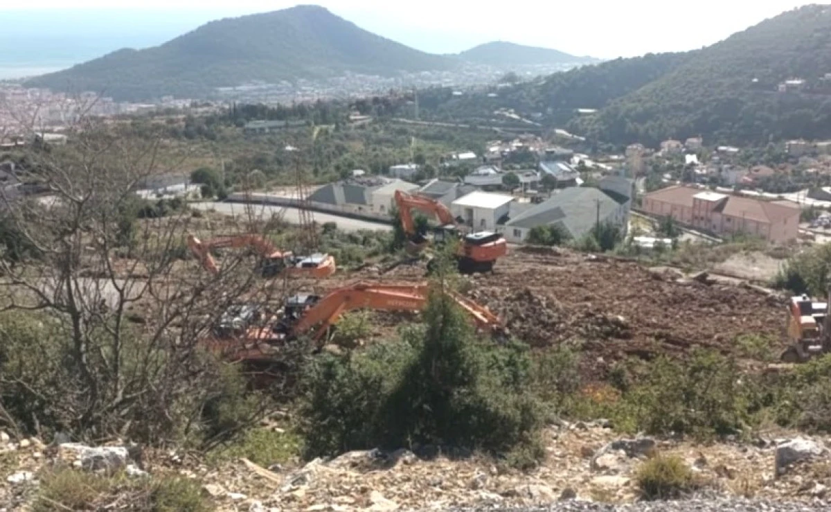 Tepe Mahallesi&rsquo;ndeki 452 Konutluk TOKİ Projesinde &Ccedil;alışmalar Başladı