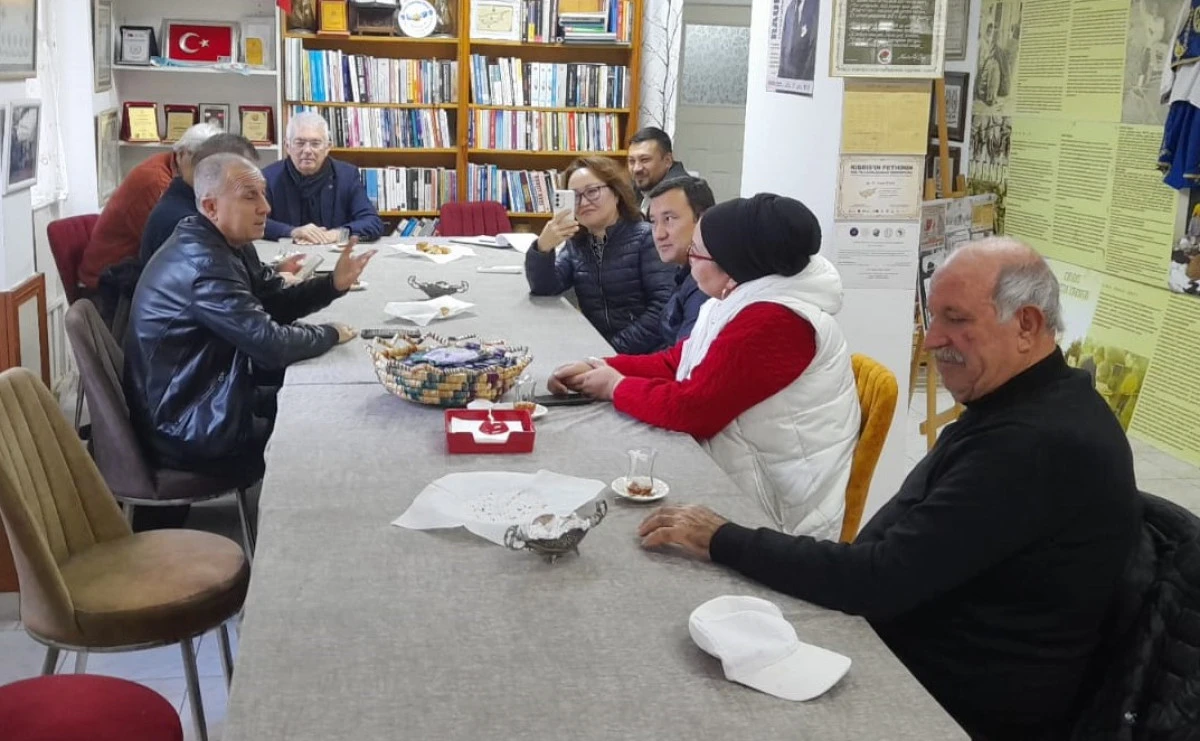 T&uuml;rk D&uuml;nyası&rsquo;nın Kalbi Antalya&rsquo;da Attı: Kardeşlik Ve Vefa Buluşması