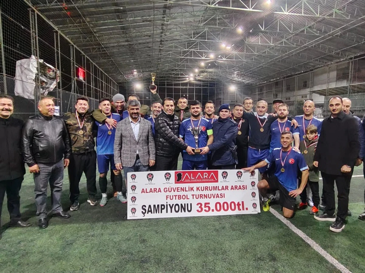 Turnuvanın Şampiyonu Emniyet Oldu