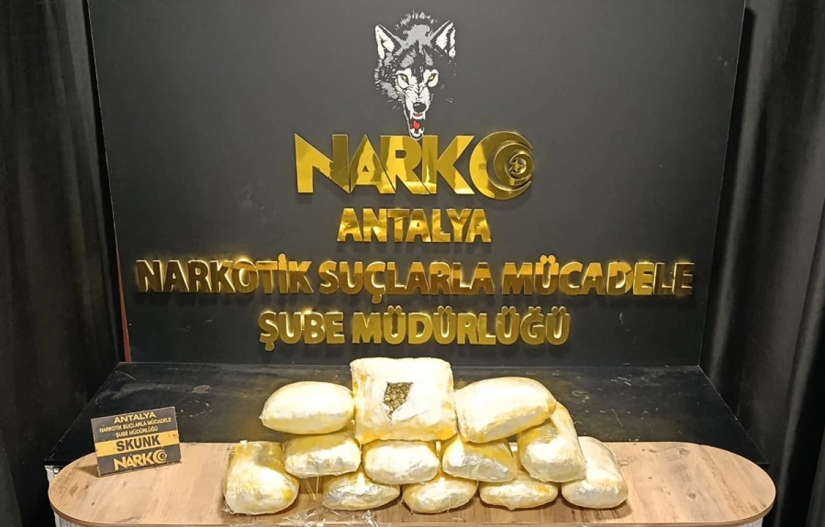 TV &Uuml;nitesine Zulaladığı 7 Kilo Skunkla Yakalandı