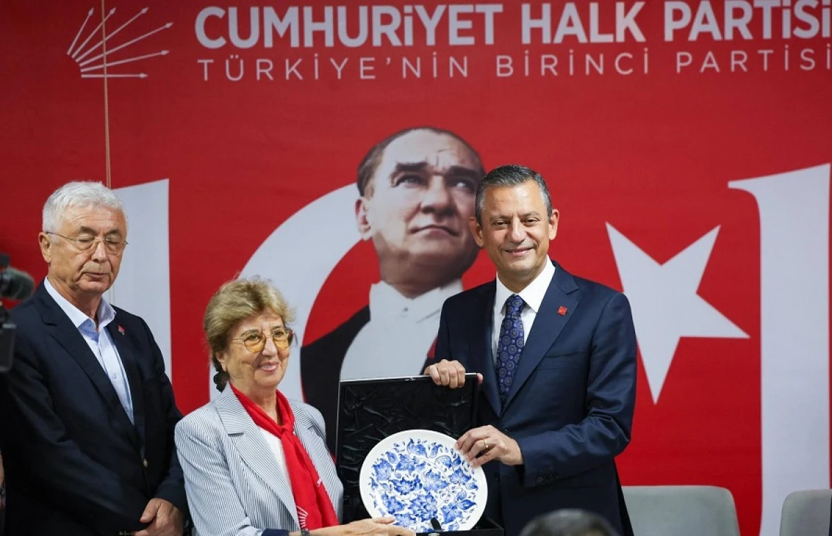 &Uuml;mran Aykut: &Ouml;zg&uuml;r &Ouml;zel&rsquo;le B&uuml;y&uuml;k İktidar Y&uuml;r&uuml;y&uuml;ş&uuml;nde Biz De Varız