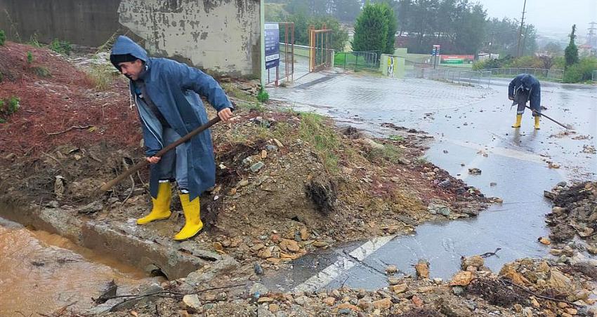 Alanya Belediyesi Aşırı Yağışlarda Seferber Oldu