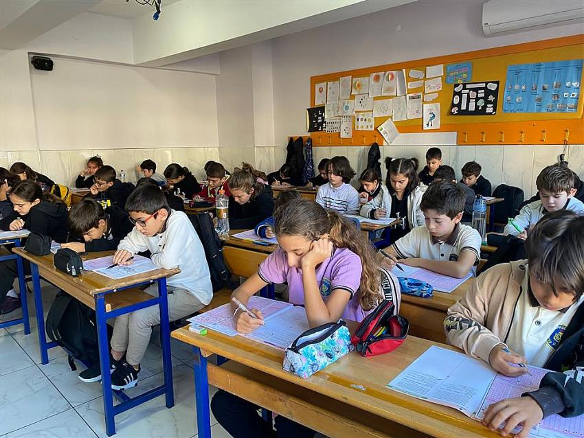 Alanya Belediyesi’nin Düzenlediği Albap Sınavında 50 Bin Öğrenci Ter Döktü