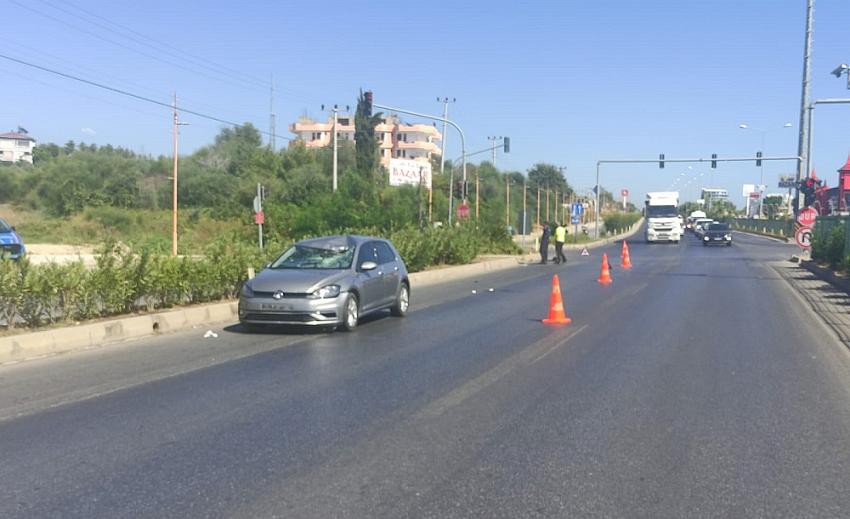 Alanya'da Otomobilin çarptığı e-scooter sürücüsü hayatını kaybetti