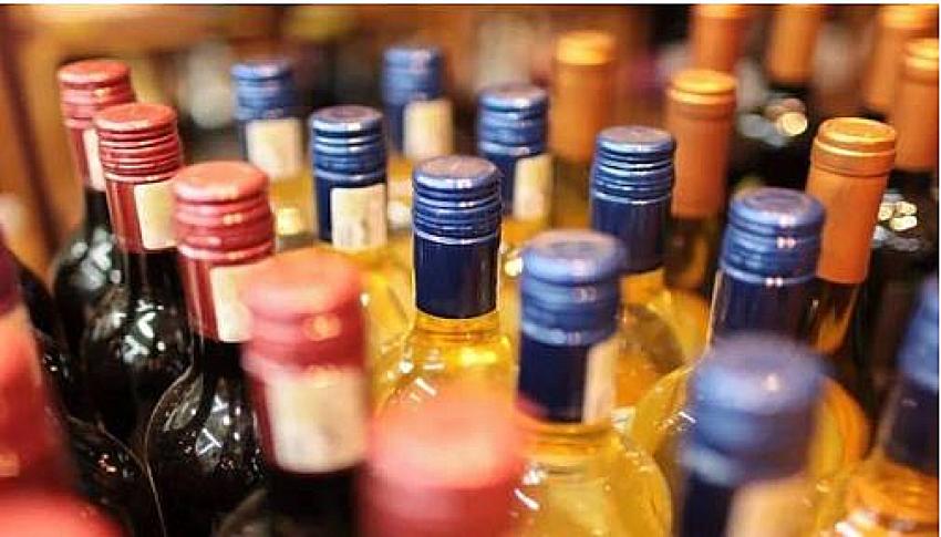 Antalya’da binlerce şişe sahte içki ele geçirildi