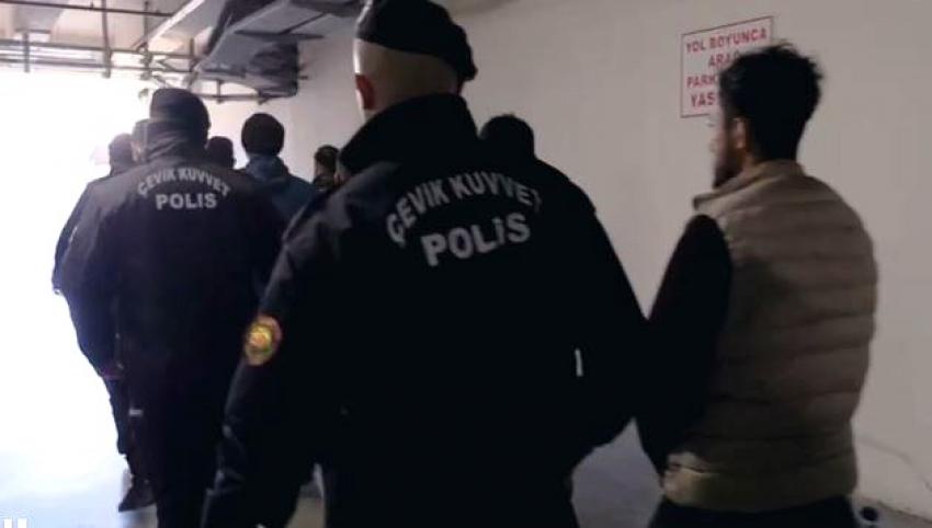 Antalya’da aranan 220 kişi yakalandı