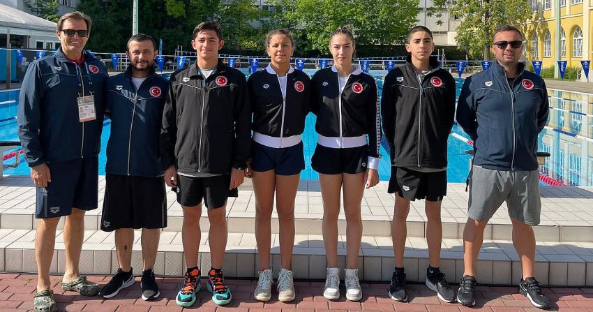 Antalyasporlu yüzücüler dünya ile yarışıyor