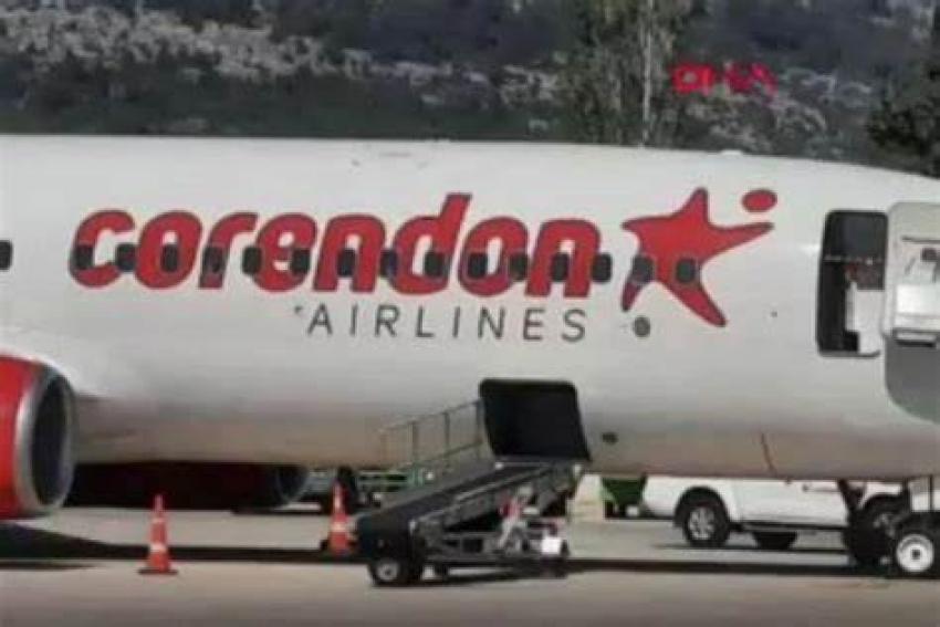 Gazipaşa-Alanya Havalimanı'nda Uçak Lastiği Patladı