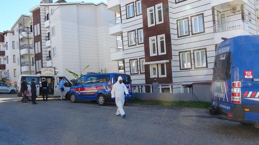  Ukraynalı genç kadın kaldığı apartta ölü bulundu